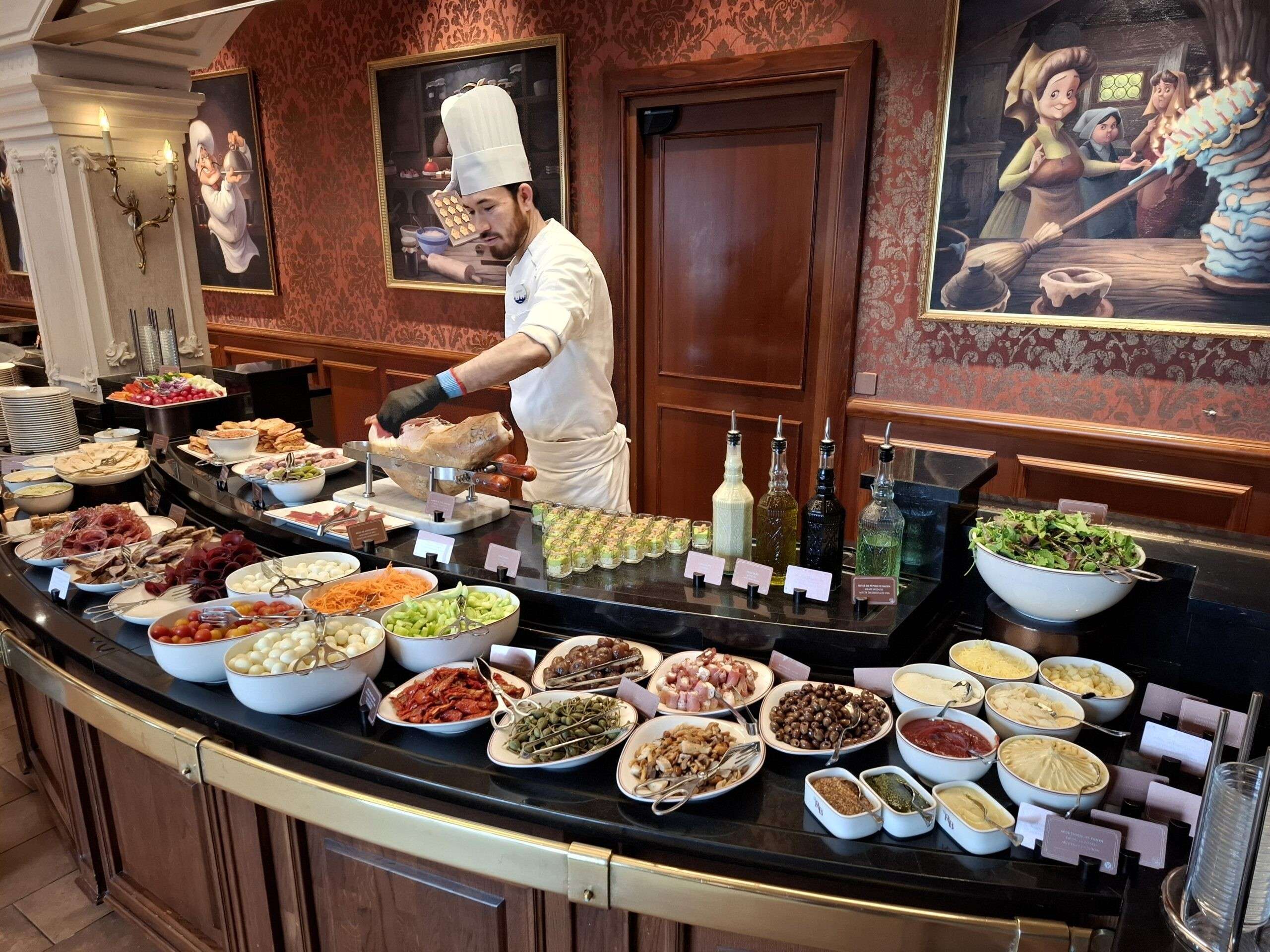 Disney figuren aan tafel – magische ontmoeting