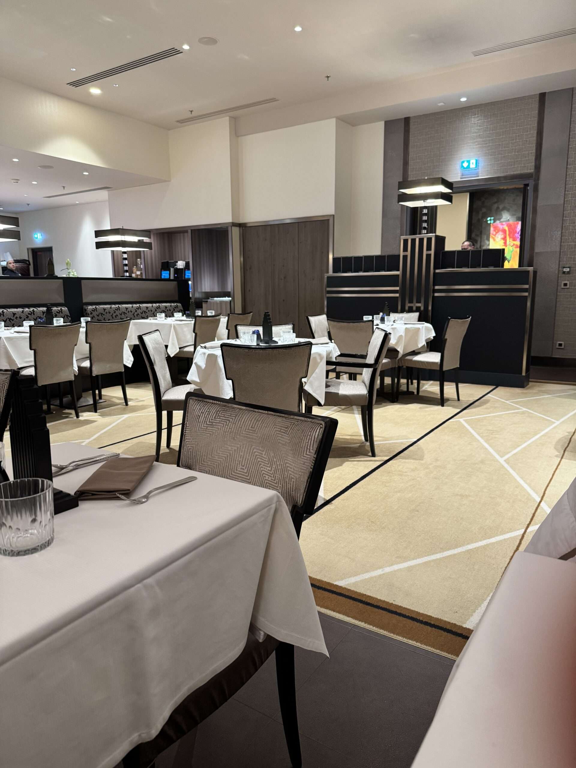 Empire State Club Lounge